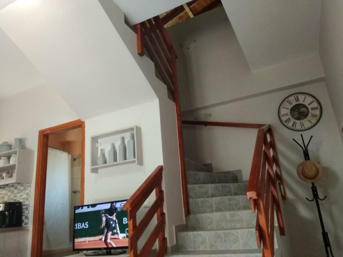 George'S Sweet N' Cozy Maisonette In Ipsos Corfu Exteriör bild