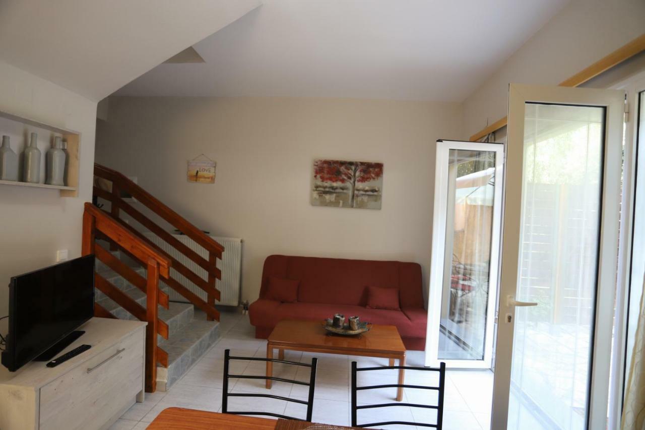 George'S Sweet N' Cozy Maisonette In Ipsos Corfu Exteriör bild