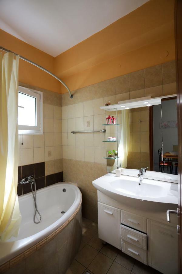 George'S Sweet N' Cozy Maisonette In Ipsos Corfu Exteriör bild