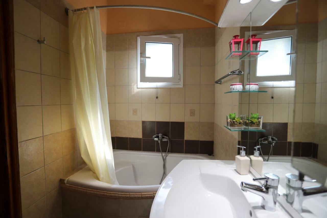 George'S Sweet N' Cozy Maisonette In Ipsos Corfu Exteriör bild